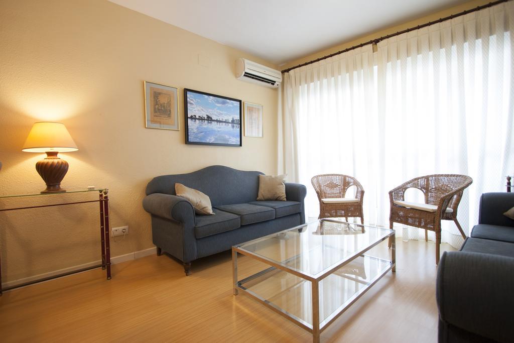 Macarena Flat Daire Sevilla Oda fotoğraf
